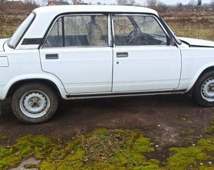 Белый ВАЗ 2105, объемом двигателя 1.5 л и пробегом 100 тыс. км за 850 $, фото 7 на Automoto.ua