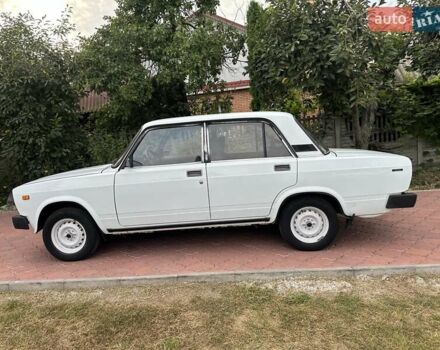 Білий ВАЗ 2105, об'ємом двигуна 1.5 л та пробігом 55 тис. км за 3600 $, фото 4 на Automoto.ua