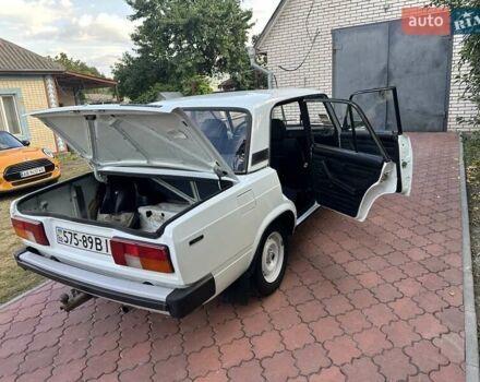 Білий ВАЗ 2105, об'ємом двигуна 1.5 л та пробігом 55 тис. км за 3600 $, фото 38 на Automoto.ua