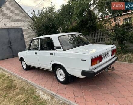 Білий ВАЗ 2105, об'ємом двигуна 1.5 л та пробігом 55 тис. км за 3600 $, фото 6 на Automoto.ua