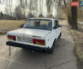 Белый ВАЗ 2105, объемом двигателя 1.5 л и пробегом 100 тыс. км за 650 $, фото 3 на Automoto.ua
