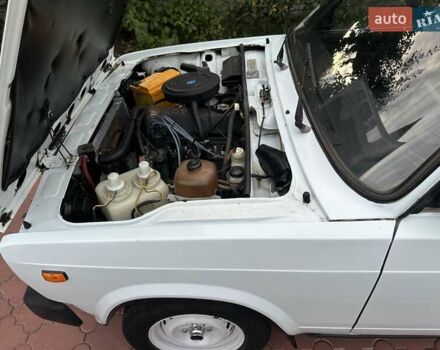 Білий ВАЗ 2105, об'ємом двигуна 1.5 л та пробігом 55 тис. км за 3600 $, фото 59 на Automoto.ua
