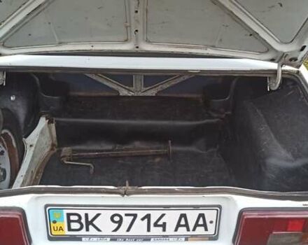 Белый ВАЗ 2105, объемом двигателя 1.5 л и пробегом 100 тыс. км за 850 $, фото 17 на Automoto.ua