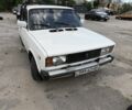 Белый ВАЗ 2105, объемом двигателя 1.5 л и пробегом 100 тыс. км за 1000 $, фото 1 на Automoto.ua