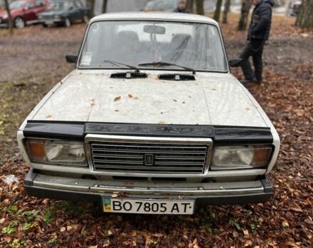 Белый ВАЗ 2105, объемом двигателя 0 л и пробегом 40 тыс. км за 600 $, фото 4 на Automoto.ua