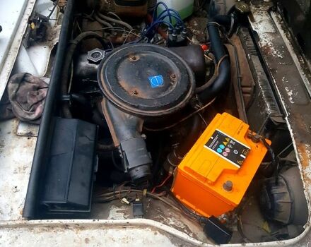 Білий ВАЗ 2105, об'ємом двигуна 1.5 л та пробігом 0 тис. км за 500 $, фото 6 на Automoto.ua