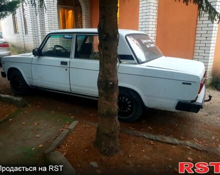 Білий ВАЗ 2105, об'ємом двигуна 1.5 л та пробігом 0 тис. км за 500 $, фото 4 на Automoto.ua