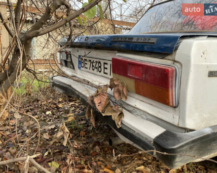 Білий ВАЗ 2105, об'ємом двигуна 1.5 л та пробігом 600 тис. км за 550 $, фото 6 на Automoto.ua