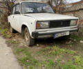 Білий ВАЗ 2105, об'ємом двигуна 1.5 л та пробігом 600 тис. км за 550 $, фото 11 на Automoto.ua