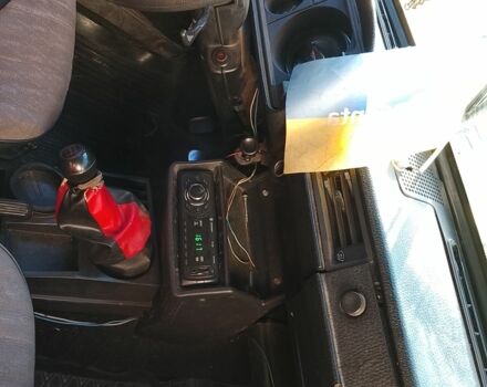 Білий ВАЗ 2105, об'ємом двигуна 1.5 л та пробігом 100 тис. км за 350 $, фото 3 на Automoto.ua