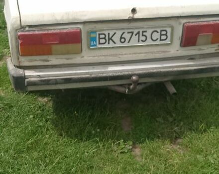 Белый ВАЗ 2105, объемом двигателя 1.5 л и пробегом 100 тыс. км за 450 $, фото 1 на Automoto.ua
