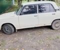 Белый ВАЗ 2105, объемом двигателя 1.3 л и пробегом 777 тыс. км за 417 $, фото 3 на Automoto.ua