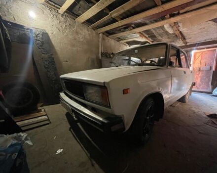 Белый ВАЗ 2105, объемом двигателя 0 л и пробегом 500 тыс. км за 850 $, фото 1 на Automoto.ua