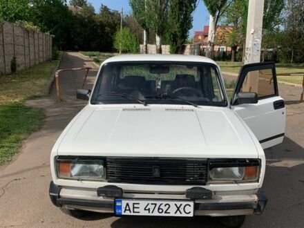 ВАЗ 2105 1980 в Кривом Роге на Automoto.ua Белый ВАЗ 2105, объемом двигателя 1.3 л и пробегом 500 тыс. км за 950 $, фото 1 на Automoto.ua