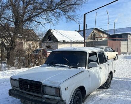 Белый ВАЗ 2105, объемом двигателя 1.7 л и пробегом 777 тыс. км за 255 $, фото 1 на Automoto.ua