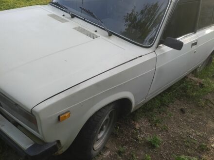 ВАЗ 2105 1981 в Знаменке на Automoto.ua Белый ВАЗ 2105, объемом двигателя 1.3 л и пробегом 12 тыс. км за 241 $, фото 1 на Automoto.ua