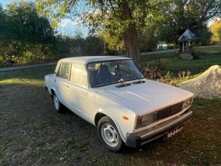 ВАЗ 2105 1981 в Корюковке на Automoto.ua Белый ВАЗ 2105, объемом двигателя 1.5 л и пробегом 1000 тыс. км за 361 $, фото 1 на Automoto.ua