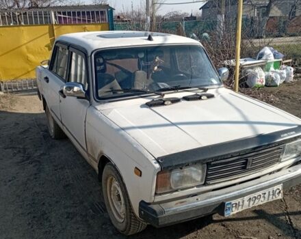 Белый ВАЗ 2105, объемом двигателя 1 л и пробегом 50 тыс. км за 691 $, фото 1 на Automoto.ua