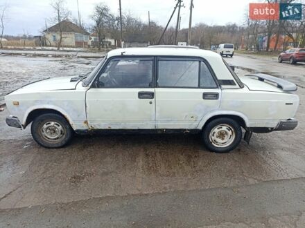 Білий ВАЗ 2105, об'ємом двигуна 1.2 л та пробігом 60 тис. км за 401 $, фото 1 на Automoto.ua