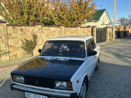 Білий ВАЗ 2105, об'ємом двигуна 1.5 л та пробігом 99 тис. км за 500 $, фото 1 на Automoto.ua