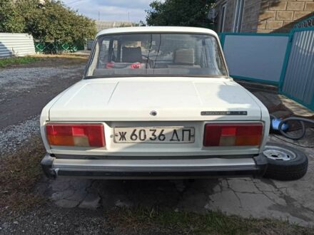 ВАЗ 2105 1983 у Кам'янське (Дніпродзержинськ) на Automoto.ua Білий ВАЗ 2105, об'ємом двигуна 1.3 л та пробігом 1000 тис. км за 17000 $, фото 1 на Automoto.ua