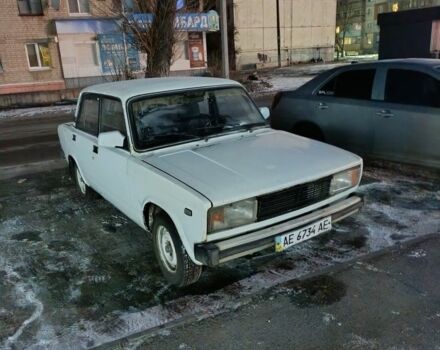 Білий ВАЗ 2105, об'ємом двигуна 1.5 л та пробігом 140 тис. км за 442 $, фото 1 на Automoto.ua