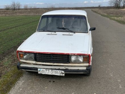 ВАЗ 2105 1983 в Черкассах на Automoto.ua Белый ВАЗ 2105, объемом двигателя 1.3 л и пробегом 88 тыс. км за 14000 $, фото 1 на Automoto.ua
