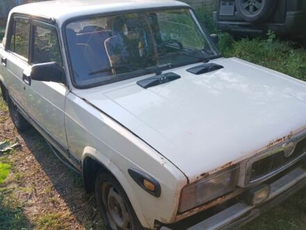 ВАЗ 2105 1983 в Изюме на Automoto.ua Белый ВАЗ 2105, объемом двигателя 0 л и пробегом 100 тыс. км за 363 $, фото 1 на Automoto.ua