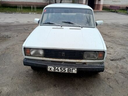 Белый ВАЗ 2105, объемом двигателя 1.2 л и пробегом 158 тыс. км за 558 $, фото 1 на Automoto.ua