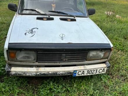 ВАЗ 2105 1984 у Золотоноше на Automoto.ua Білий ВАЗ 2105, об'ємом двигуна 1.5 л та пробігом 150 тис. км за 340 $, фото 1 на Automoto.ua