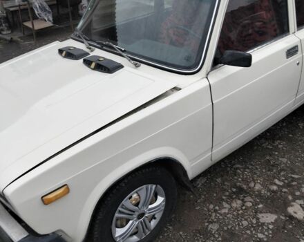 Белый ВАЗ 2105, объемом двигателя 0 л и пробегом 120 тыс. км за 750 $, фото 1 на Automoto.ua