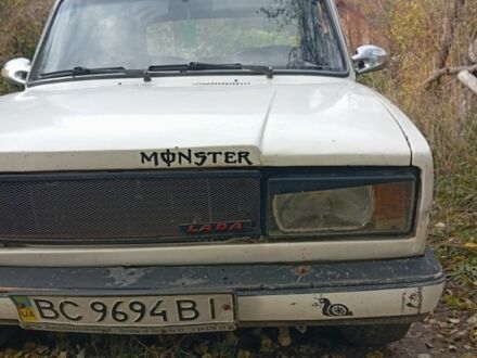 ВАЗ 2105 1985 в Дрогобыче на Automoto.ua Белый ВАЗ 2105, объемом двигателя 0 л и пробегом 222 тыс. км за 510 $, фото 1 на Automoto.ua