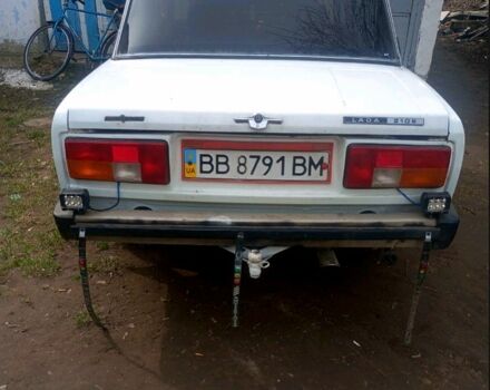 Белый ВАЗ 2105, объемом двигателя 1.5 л и пробегом 0 тыс. км за 680 $, фото 1 на Automoto.ua
