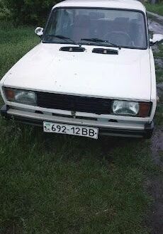 Белый ВАЗ 2105, объемом двигателя 0 л и пробегом 120 тыс. км за 791 $, фото 1 на Automoto.ua
