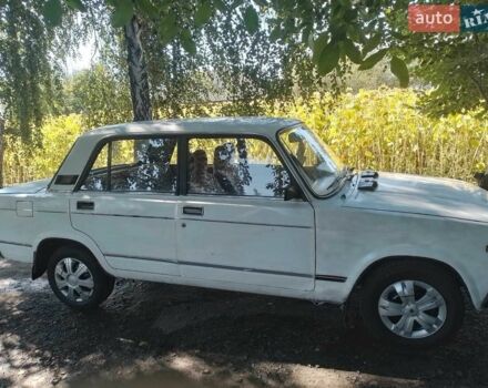 Белый ВАЗ 2105, объемом двигателя 1.29 л и пробегом 1 тыс. км за 400 $, фото 1 на Automoto.ua