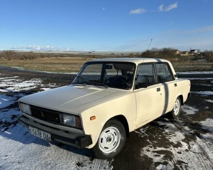 Белый ВАЗ 2105, объемом двигателя 1.2 л и пробегом 40 тыс. км за 900 $, фото 1 на Automoto.ua