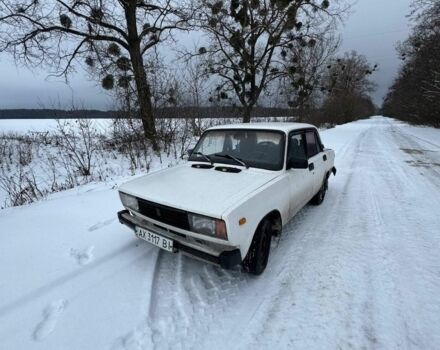 Белый ВАЗ 2105, объемом двигателя 0 л и пробегом 20 тыс. км за 586 $, фото 1 на Automoto.ua