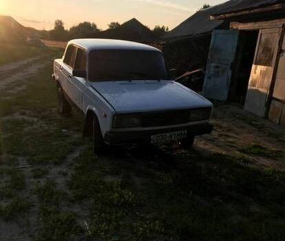 Білий ВАЗ 2105, об'ємом двигуна 6 л та пробігом 30 тис. км за 426 $, фото 1 на Automoto.ua