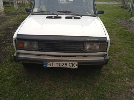 Белый ВАЗ 2105, объемом двигателя 1.3 л и пробегом 150 тыс. км за 27000 $, фото 1 на Automoto.ua
