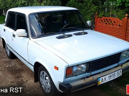 ВАЗ 2105 1986 у Харкові на Automoto.ua Білий ВАЗ 2105, об'ємом двигуна 1.3 л та пробігом 0 тис. км за 1100 $, фото 1 на Automoto.ua