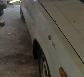 Білий ВАЗ 2105, об'ємом двигуна 1.2 л та пробігом 150 тис. км за 400 $, фото 1 на Automoto.ua