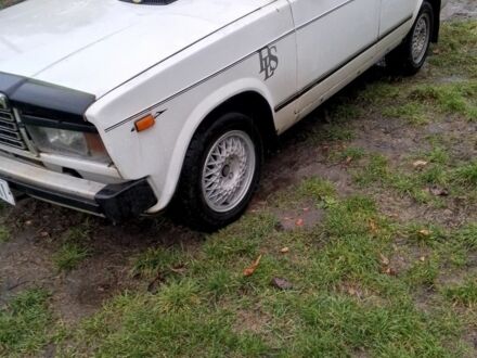 ВАЗ 2105 1987 в Василькове на Automoto.ua Белый ВАЗ 2105, объемом двигателя 1.3 л и пробегом 100 тыс. км за 600 $, фото 1 на Automoto.ua