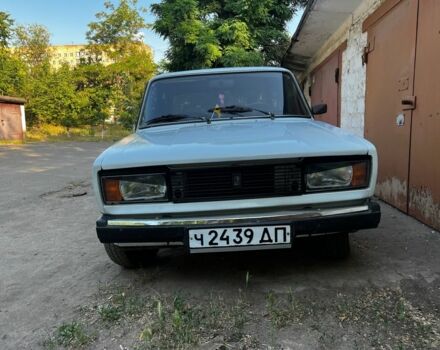 Белый ВАЗ 2105, объемом двигателя 1.6 л и пробегом 45 тыс. км за 955 $, фото 1 на Automoto.ua