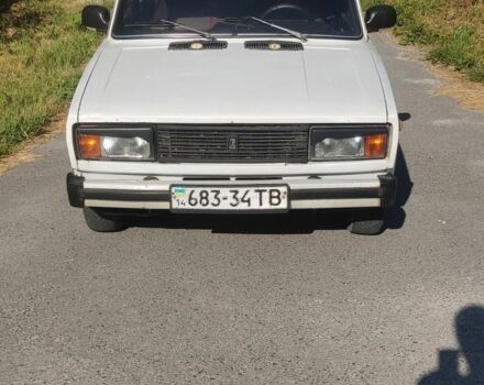 Белый ВАЗ 2105, объемом двигателя 0 л и пробегом 480 тыс. км за 385 $, фото 1 на Automoto.ua