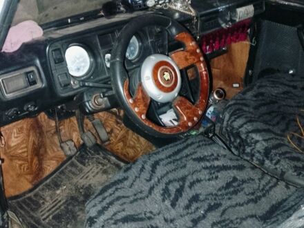 Белый ВАЗ 2105, объемом двигателя 0 л и пробегом 1000 тыс. км за 355 $, фото 1 на Automoto.ua