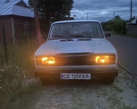 Белый ВАЗ 2105, объемом двигателя 1.2 л и пробегом 69 тыс. км за 563 $, фото 1 на Automoto.ua