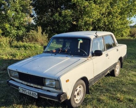 Білий ВАЗ 2105, об'ємом двигуна 0 л та пробігом 111 тис. км за 303 $, фото 1 на Automoto.ua