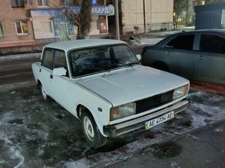 Белый ВАЗ 2105, объемом двигателя 1.5 л и пробегом 80 тыс. км за 258 $, фото 1 на Automoto.ua