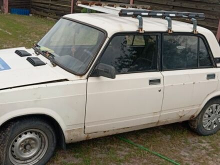 Белый ВАЗ 2105, объемом двигателя 0 л и пробегом 123 тыс. км за 487 $, фото 1 на Automoto.ua