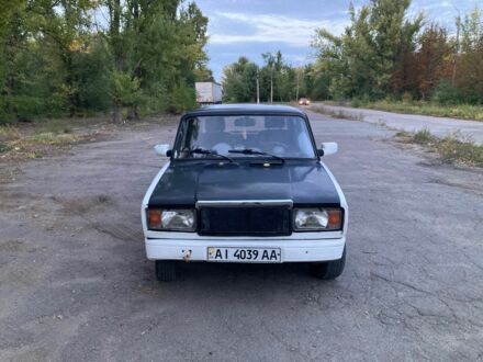 Белый ВАЗ 2105, объемом двигателя 1.5 л и пробегом 200 тыс. км за 522 $, фото 1 на Automoto.ua